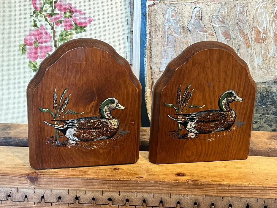 Vintage Handpainted Duck Motif Bookends