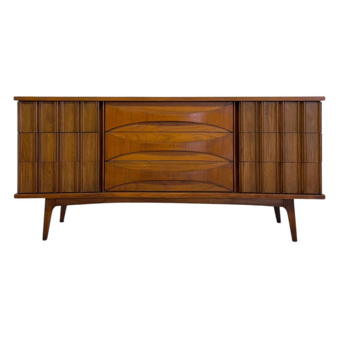 Vintage Mid Century Modern Solid walnut 9- Drawer Dresser’ with Bent wood Handles & Brutalist Accents