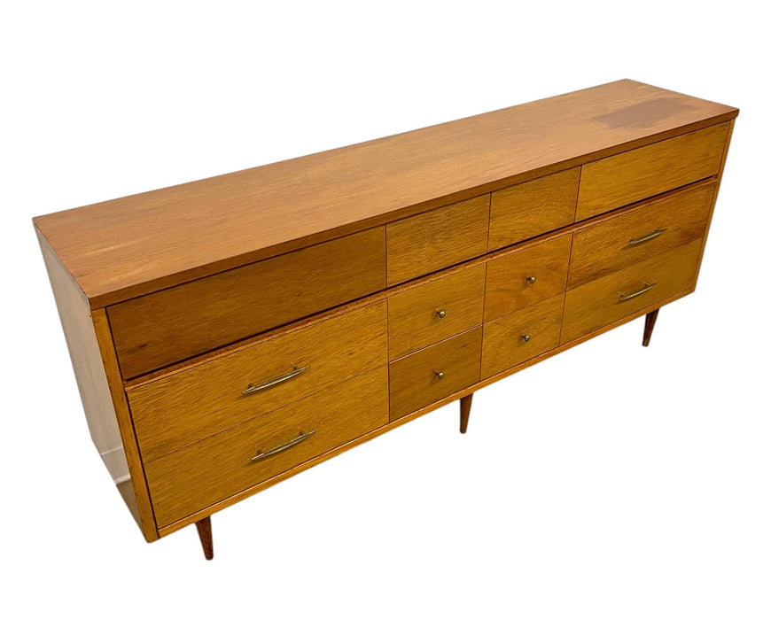 Vintage Mid Century Modern Credenza Dresser with 12 Drawers, Tapered Legs and Brass-Toned Hardware