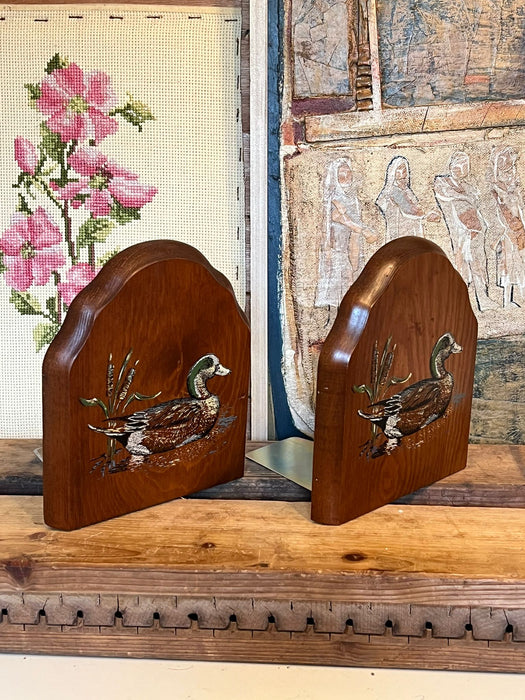 Vintage Handpainted Duck Motif Bookends