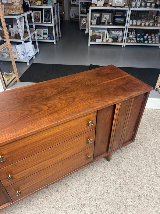 Vintage Mid Century Modern Walnut Wood Credenza Buffet 3 Drawers with Milled Metallic Knobs