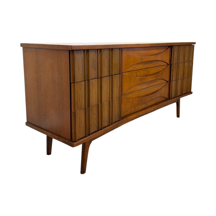 Vintage Mid Century Modern Solid walnut 9- Drawer Dresser’ with Bent wood Handles & Brutalist Accents