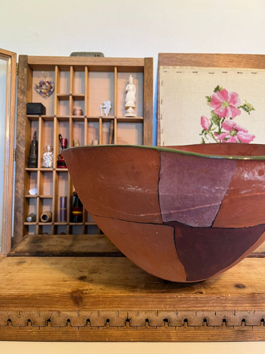 Terracotta Large Pulled-Rim Bowl.