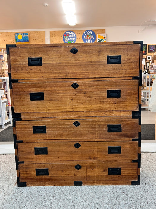 Vintage Two-Part Japanese Kimono Five Drawer Tansu Dresser from the circa 1960s Kiri Wood