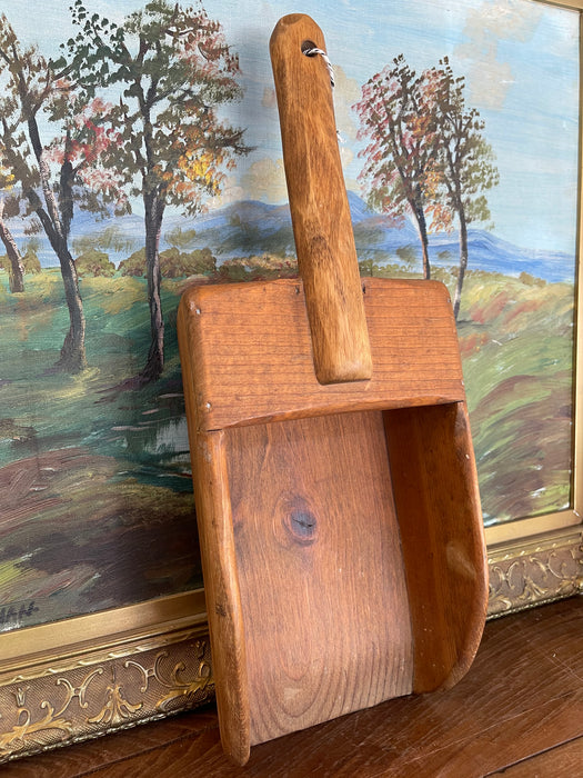 Vintage Hand-Carved Solid Wood Grain Scoop with Sculpted Handle and Maker's Mark