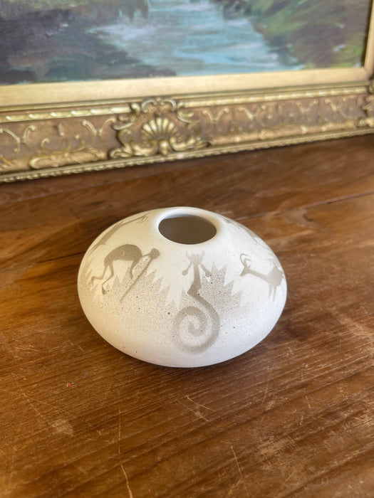 Vintage Hozoni Pottery Native American Indian Ceramic Vase with Kokopelli and Animal Motifs