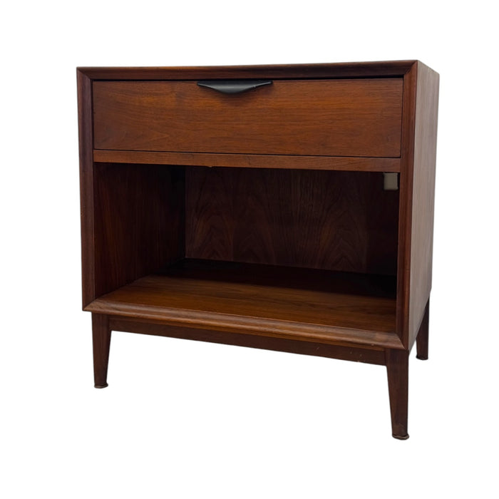 Merton Gershun for Dillingham Esprit Walnut Nightstand – Mid-Century Modern Side Table with Open Shelf