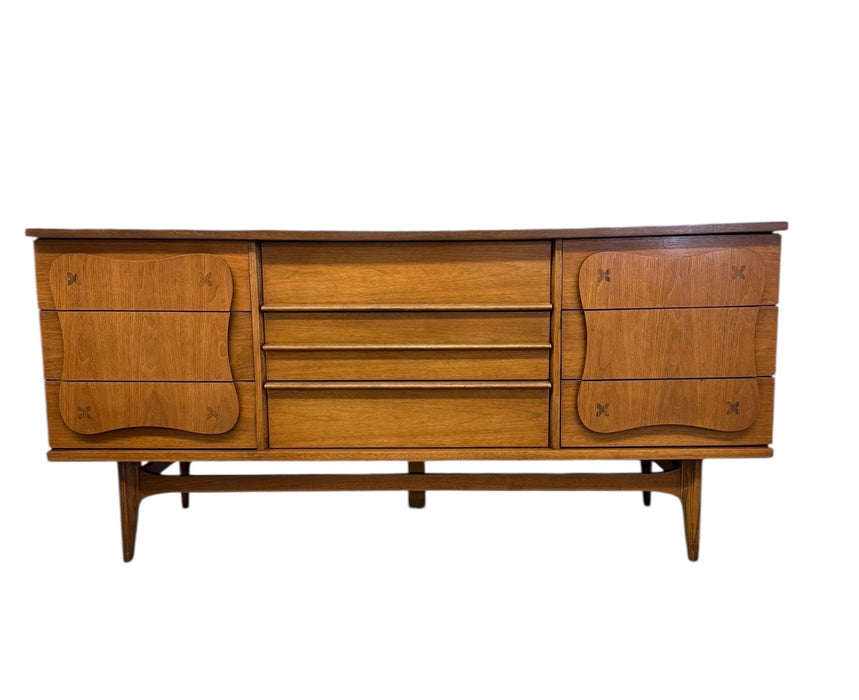 Vintage Bassett Monterey Mid-Century Modern Walnut 5-Drawer and 9-Drawer Dresser Set with Rosewood ‘X’ Inlays by Leo Jiranek Circa 1963