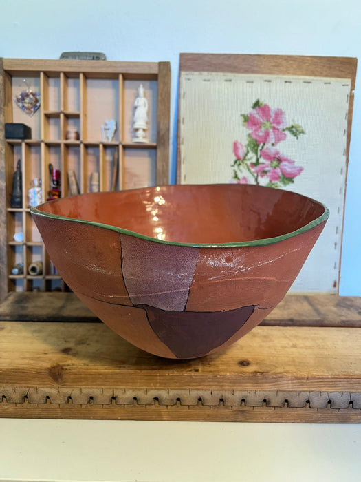 Terracotta Large Pulled-Rim Bowl.