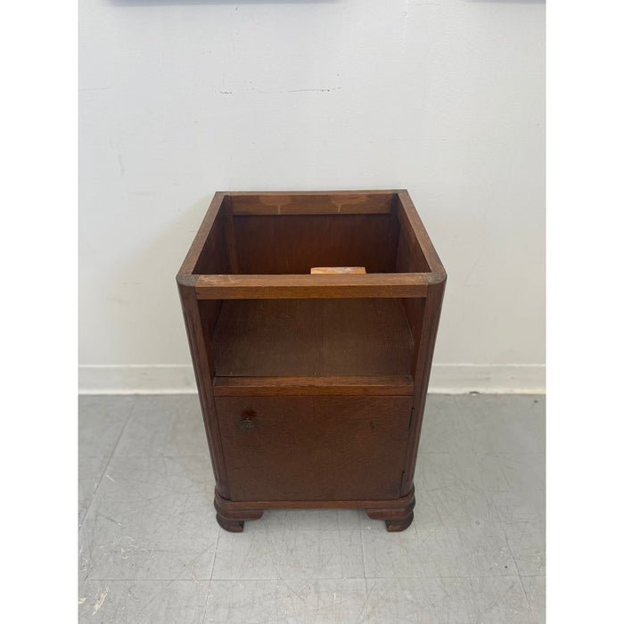 Vintage Art Deco Style End Table With Possibly Marble or StoneTop