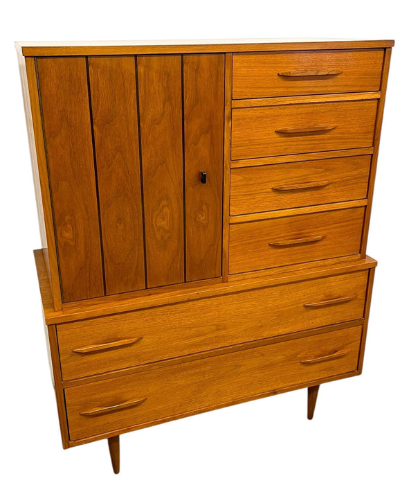 Vintage Mid Century Modern Gentleman's Chest Highboy Dresser with Cabinet and Sculpted Pulls