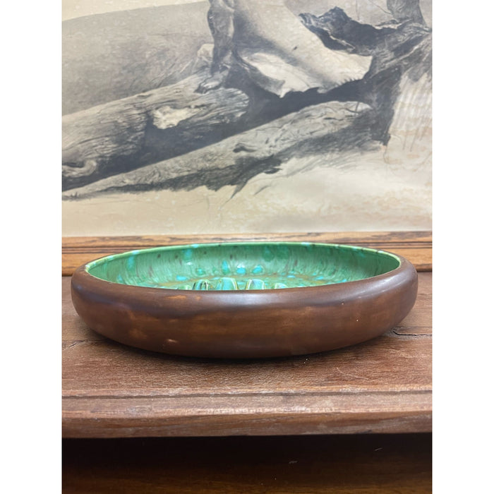 Vintage Mid Century Modern Large Ash Tray Dish With Beautiful Glazed Interior.