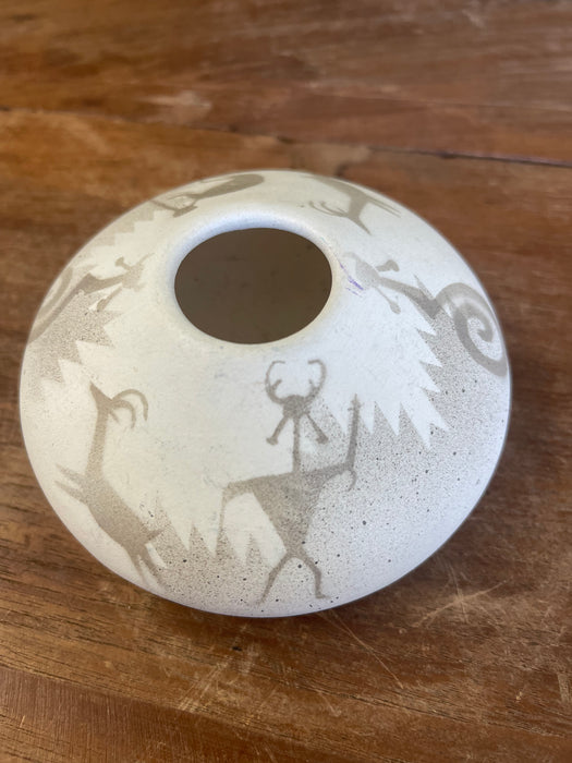 Vintage Hozoni Pottery Native American Indian Ceramic Vase with Kokopelli and Animal Motifs