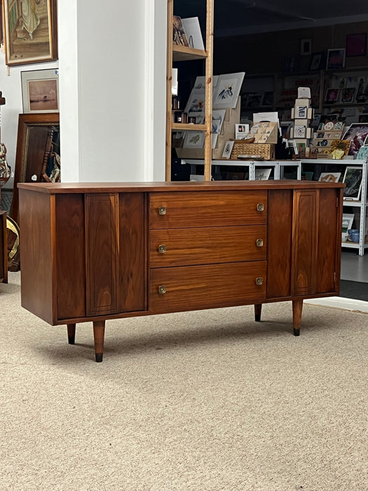 Vintage Mid Century Modern Walnut Wood Credenza Buffet 3 Drawers with Milled Metallic Knobs