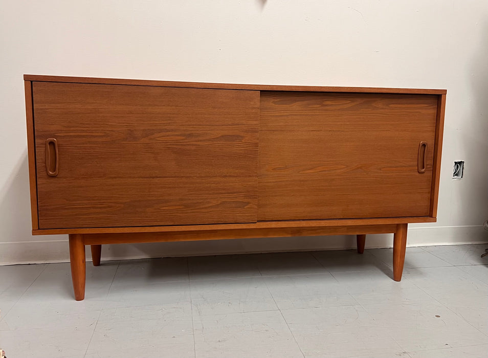 Mid Century Danish Modern Style Record Cabinet Credenza or Media Console Stand with Adjustable Shelves(Available by online purchase only)