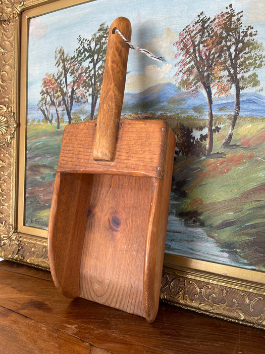 Vintage Hand-Carved Solid Wood Grain Scoop with Sculpted Handle and Maker's Mark