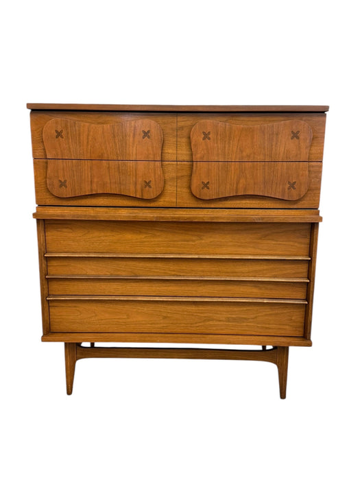 Vintage Bassett Monterey Mid-Century Modern Walnut 5-Drawer and 9-Drawer Dresser Set with Rosewood ‘X’ Inlays by Leo Jiranek Circa 1963
