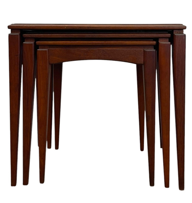 mid century Modern Nesting Table with Removable Glass Tops, Set of Three
