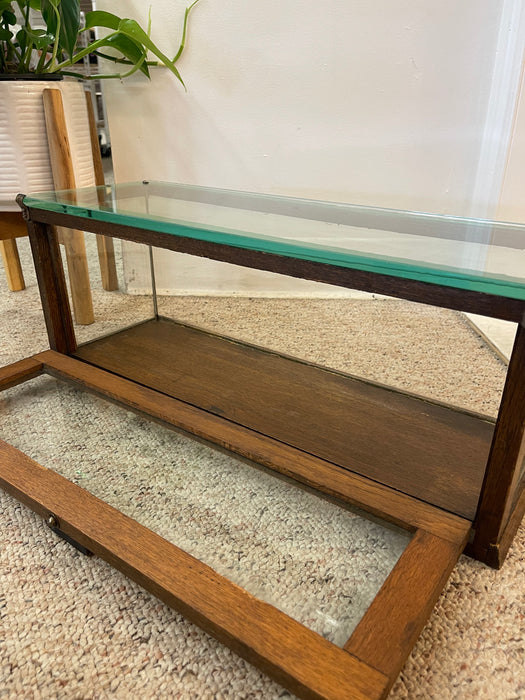 Antique Alfred Noack Oak and Glass Countertop Display Case with Brass Hardware, Oakland California Maker