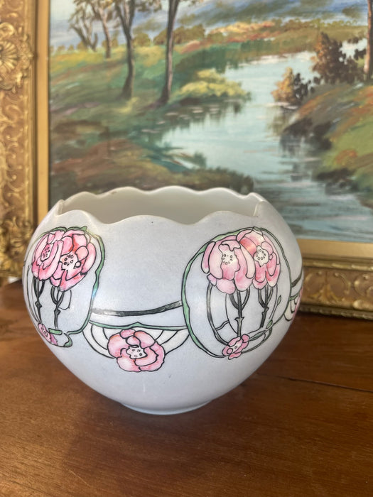 Antique Art Nouveau Hand-Painted Porcelain Bowl with Scalloped Rim and Stylized Pink Floral Decoration