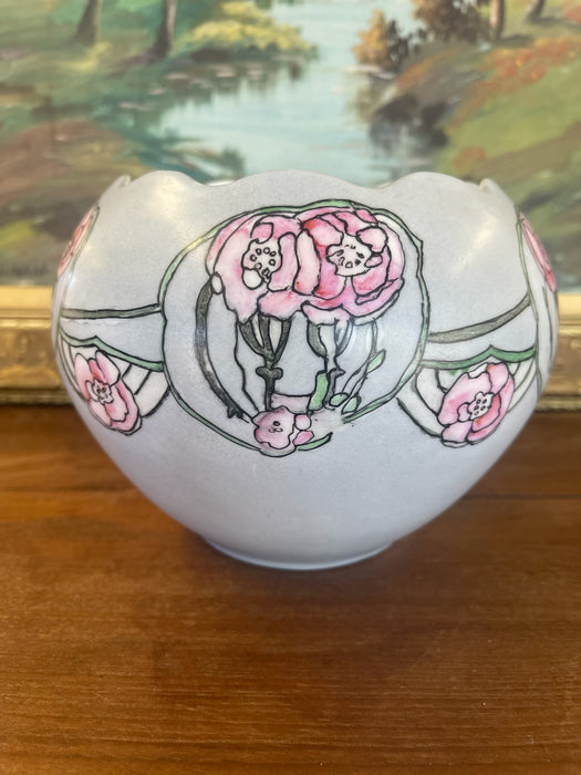 Antique Art Nouveau Hand-Painted Porcelain Bowl with Scalloped Rim and Stylized Pink Floral Decoration