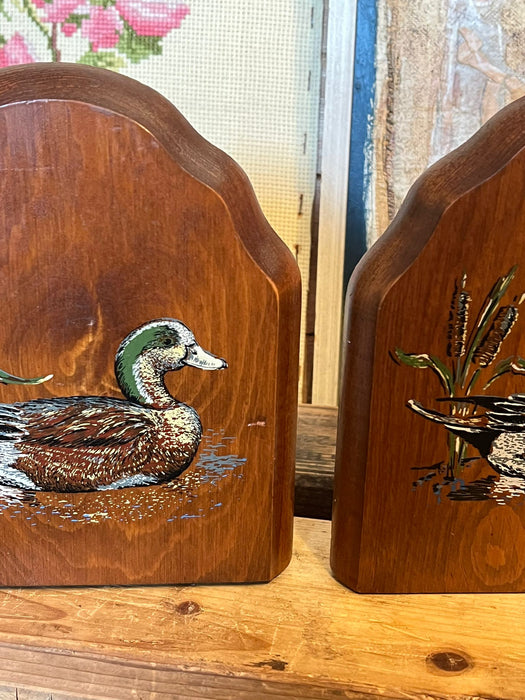 Vintage Handpainted Duck Motif Bookends