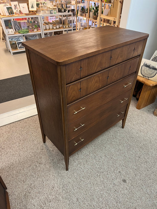 Vintage Mid Century Modern 5 Drawer Walnut Wood Dresser by Broyhill with Signature Star Inlays( Available by online purchase only)