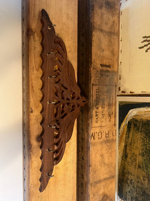 Vintage Carved Wooden Bird Design Wall Hooks