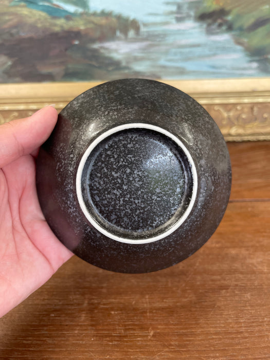 Textured Studio Pottery Bowl in Dark Iron-Glaze Finish with Radiating Pattern