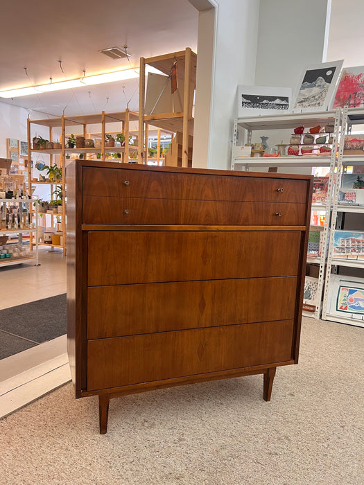 Vintage Mid Century Modern 4 Drawer Dresser Dovetailed Drawers