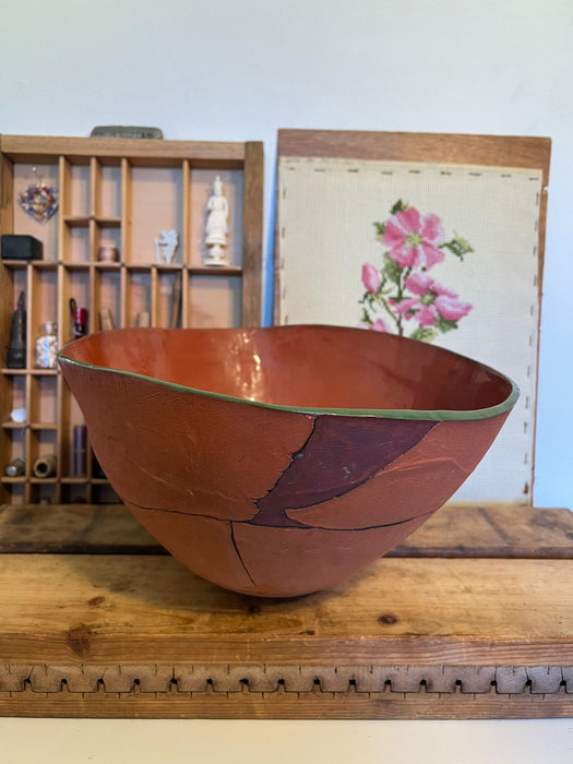 Terracotta Large Pulled-Rim Bowl.