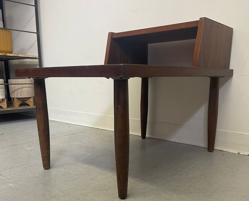 Vintage Walnut Toned Mid Century Modern Accent Table.