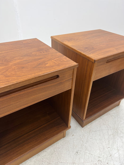 Vintage Danish Modern accent End Tables by Jesper