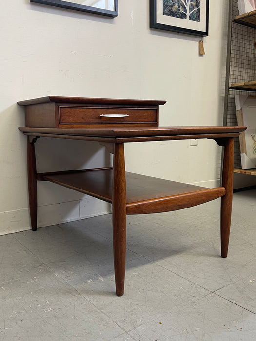 Vintage Mid Century Modern Walnut Toned Accent Table by Hekman.