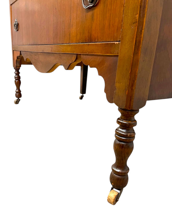 Antique Early 20th Century Walnut Toned 3-Drawer Dresser by John
Furniture Company