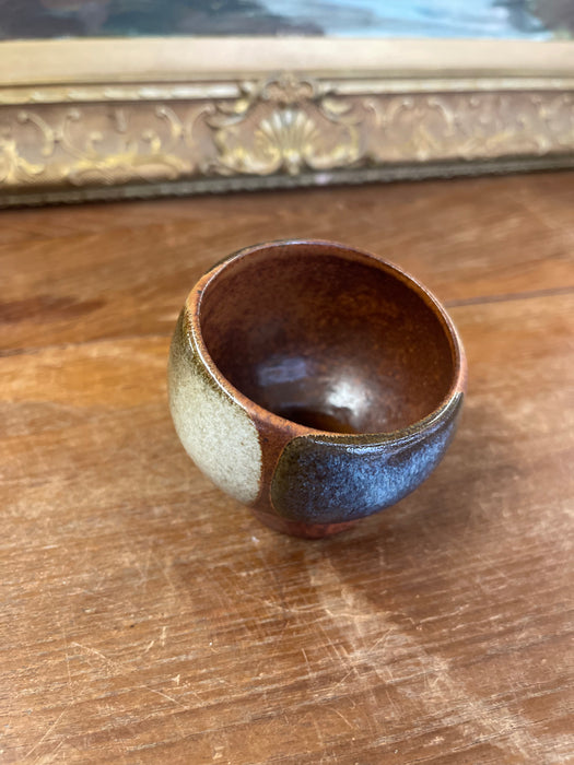 Vintage Mid Century Modern Studio Pottery Bowl with Earth Tone Glaze