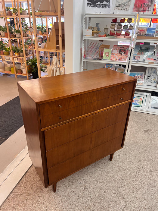 Vintage Mid Century Modern 4 Drawer Dresser Dovetailed Drawers