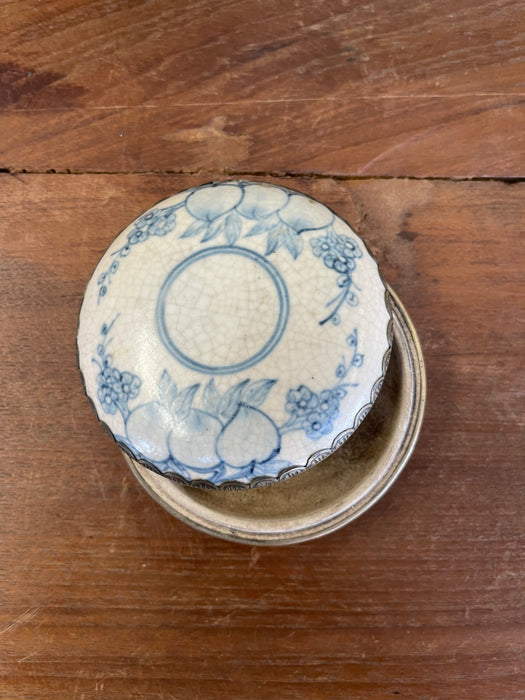 Possibly Antique Chinese Blue and White Porcelain Lidded Box with Bronze Toned Mounts, Late Qing Dynasty.