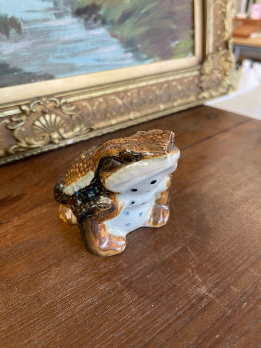 Likely Antique Japanese Meiji Period Glazed Ceramic Toad Sculpture
