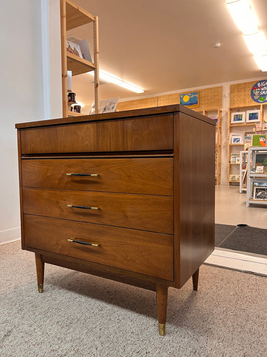 Vintage Mid Century Modern 3-Drawer Walnut Dreser with Original Handles & Brass Finished Metal Capped Tapered Legs