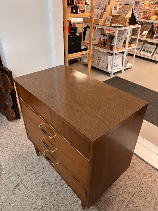 Vintage Mid Century Modern 3-Drawer Walnut Dreser with Original Handles & Brass Finished Metal Capped Tapered Legs