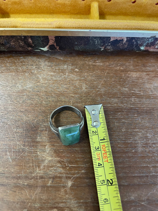 Vintage Green Stone Ring with Ornate Split-Shank Setting.