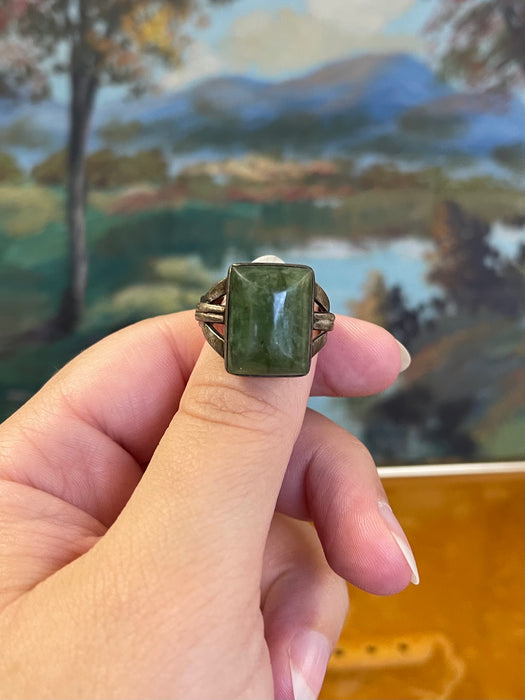 Vintage Green Stone Ring with Ornate Split-Shank Setting.