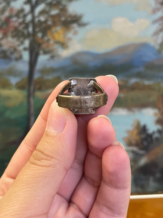 Vintage Green Stone Ring with Ornate Split-Shank Setting.