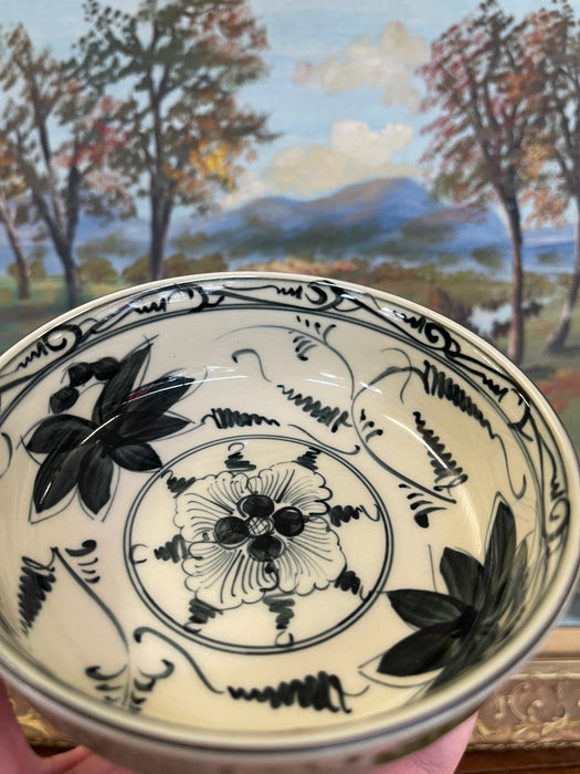 Vintage Bat Trang Vietnam Hand-Painted Ceramic Bowl with Green Relief
Glaze and Floral Interior Design.