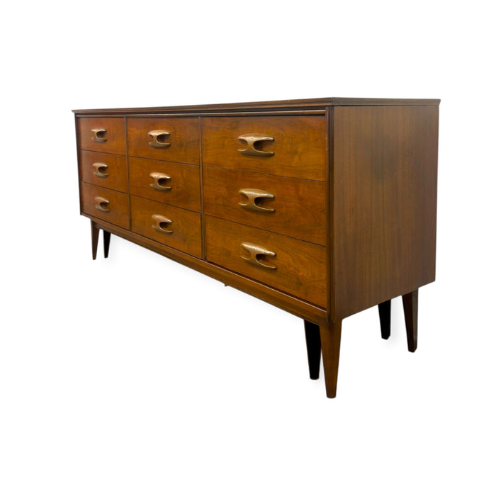 Vintage Mid-Century Modern Walnut Dresser Set – 9-Drawer Lowboy & 5-Drawer Highboy.