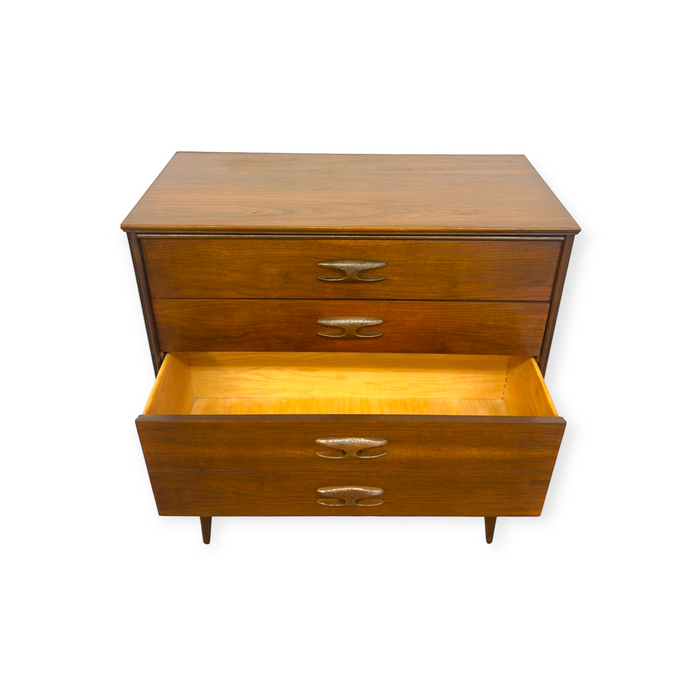 Vintage Mid-Century Modern Walnut Dresser Set – 9-Drawer Lowboy & 5-Drawer Highboy.