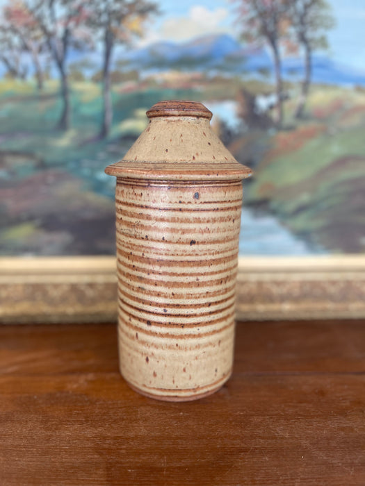 Vintage Hand-Thrown Studio Pottery Lidded Jar with Speckled Glaze and Ribbed Texture.