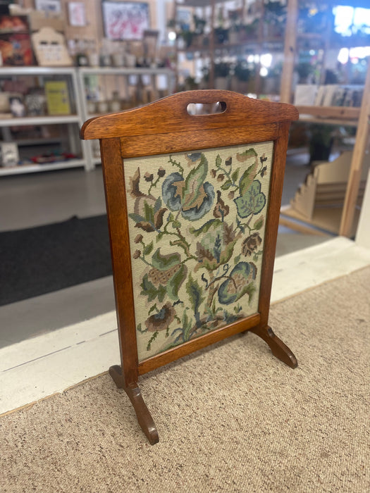 Possibly Antique Arts & Crafts Oak Fire Screen with Hand-Stitched Floral Needlepoint, Likely Early 20th Century.