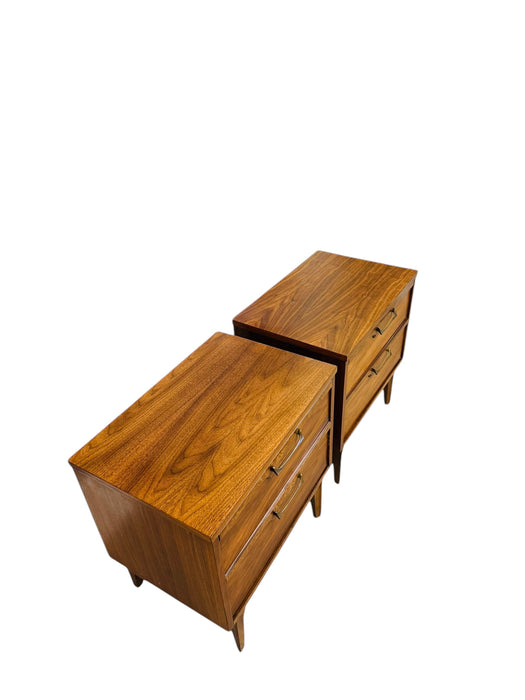 Vintage Mid Century Modern 2-Drawer End Table Set with Burl Accents Dovetailed Drawers